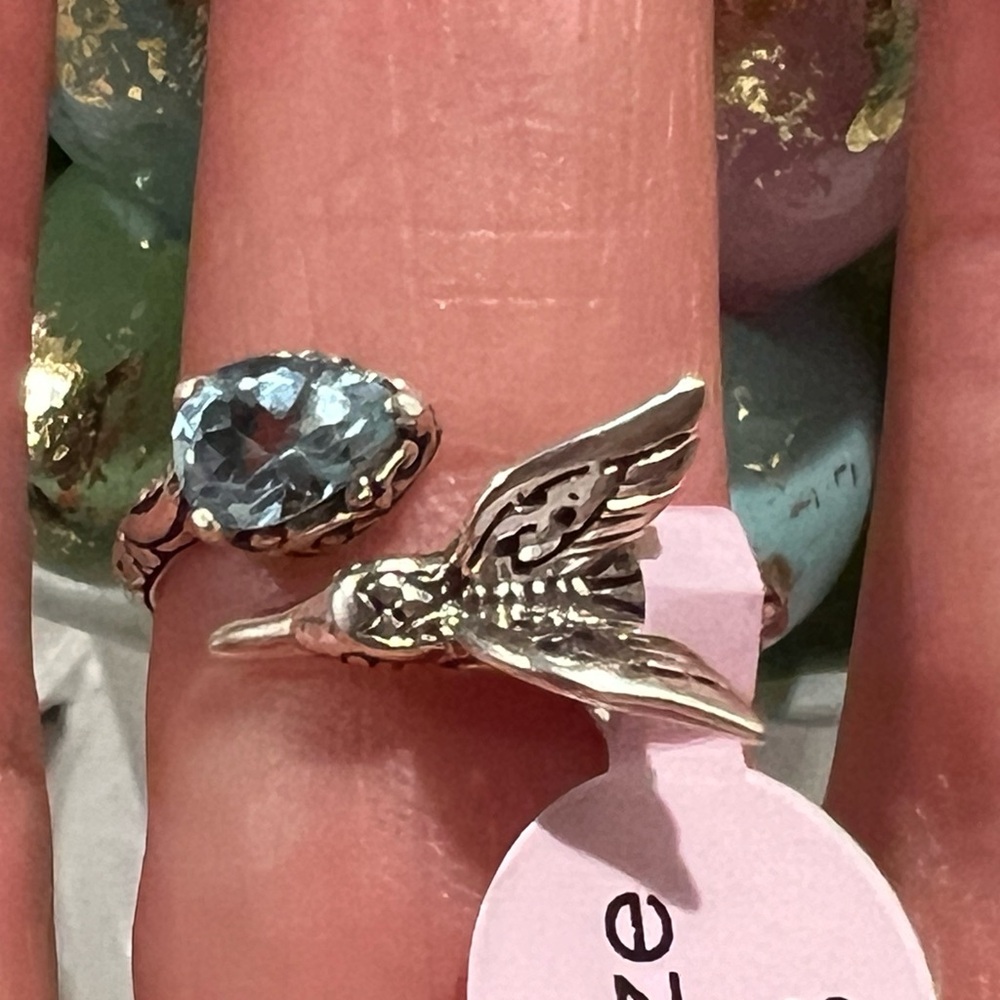 Annika Witt 💍 Gorgeous hummingbird aqua blue topaz sterling silver ring  size 7